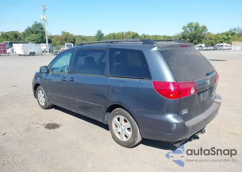 2010 Toyota Sienna Ce/Le из США, поврежденный, VIN 5TDKK4CC1AS329174
